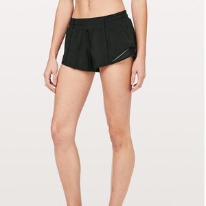 Lululemon hotty hot short